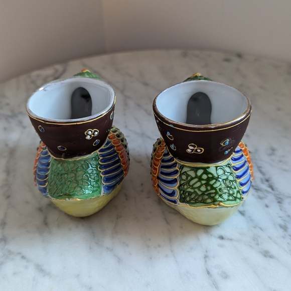 Two Vintage Japanese Moriage Kutani Chicken / Quail Egg Cups - Picture 2 of 9